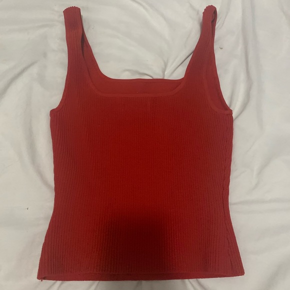 Aritzia Babaton Sculpt Knit Red Tank - Picture 6 of 7